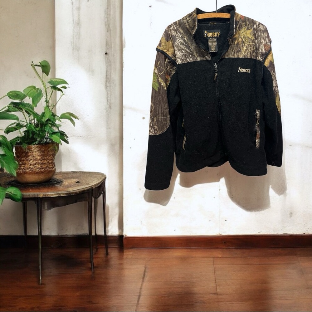Rocky Black Performance Jacket with Camouflage